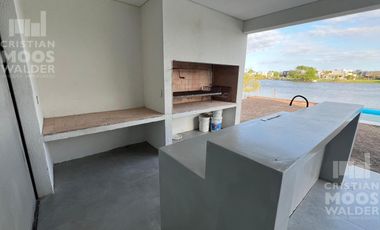 Casa en venta 3 ambientes El Cantón - Golf