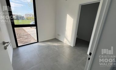 Casa en venta 3 ambientes El Cantón - Golf