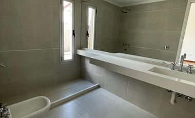 Housing en venta Cerro De Las Rosas
