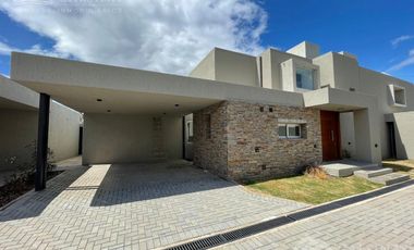 Housing en venta Cerro De Las Rosas
