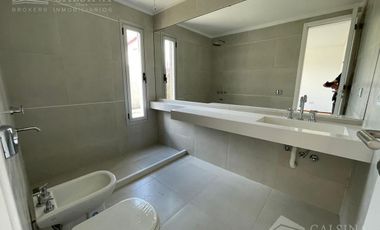 Housing en venta Cerro De Las Rosas