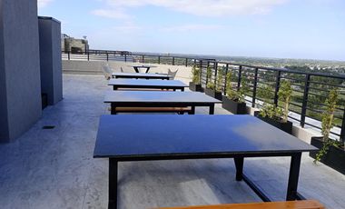 Departamento 2 ambientes a estrenar en torre de categoría. Piso alto.