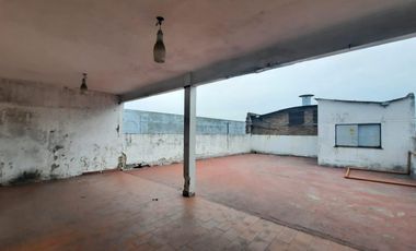 Galpón con vivienda , lanus  venta