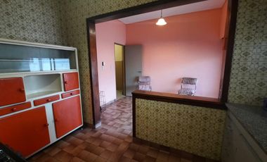 Galpón con vivienda , lanus  venta