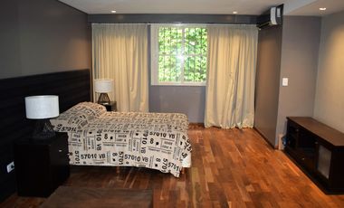 Casa en venta en Casco de San Isidro, 5 ambientes