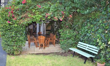 Casa en venta en Casco de San Isidro, 5 ambientes