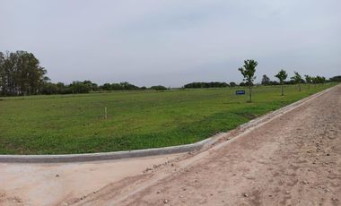 Terreno de 250 m2 en Barrio Abierto Montecatini Alto, Piñero