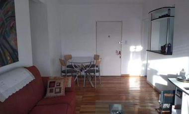 Departamento en Venta - 2 Dormitorios 1 Baño - 63 mts2 - Morón, Buenos Aires