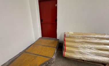 ALQUILER DEPOSITO 1500 M2 - ESCOBAR
