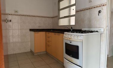 Departamento en alquiler en Lanús Oeste