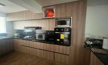 Bosques de Tarango, Casa en condominio 100 % remodelada