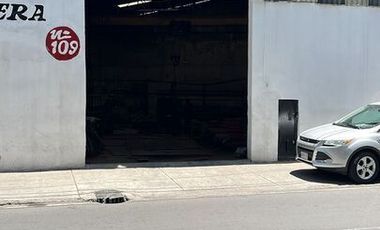 COL. GUADALUPE VICTORIA, BODEGA EN VENTA CON AMPLIO USO DE SUELO EN LA GAM