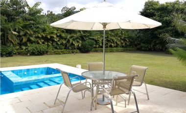 Se Vende Casa Campestre en Anapoima