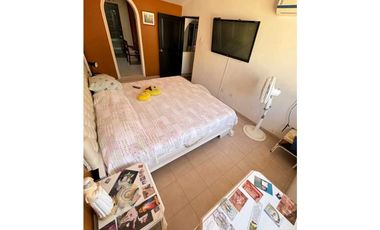 SE VENDE CASA BARRIO LOS CAMPANOS