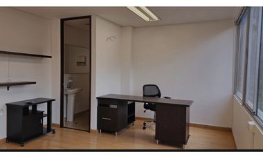 Oficina en venta, Poblado, Villa Carlota