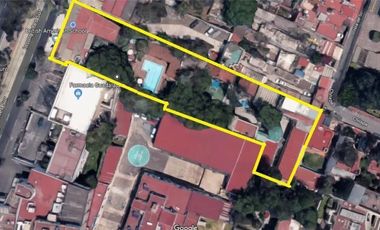 Inversión para desarrolladores. Casa a precio de terreno con uso de suelo mixto