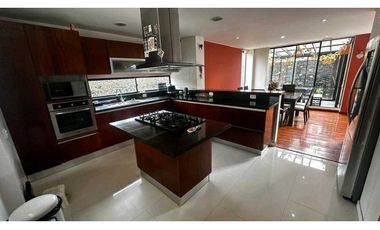 Hermosa casa en arriendo- Bosque Madero