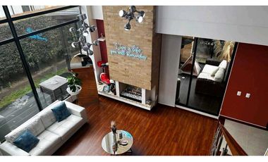 Hermosa casa en arriendo- Bosque Madero