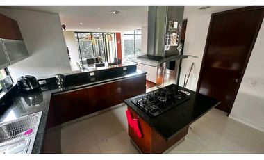 Hermosa casa en arriendo- Bosque Madero