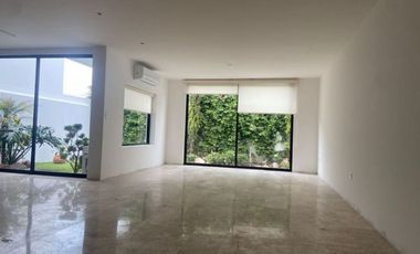 CASA EN RENTA EN PARQUE QUERÉTARO, LOMAS DE ANGELÓPOLIS 🌿✨