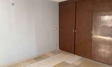 CASA EN  VENTA  CON USO DE SUELO MIXTO EN LORENZO BOTURINI