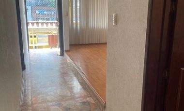 CASA EN  VENTA  CON USO DE SUELO MIXTO EN LORENZO BOTURINI