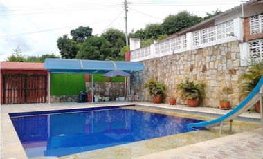 Quinta Semi Urbana en Anapoima