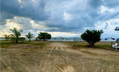 EN VENTA HERMOSA CASA EN CARTAGENA EN CONDOMINIO CON PLAYA PRIVADA