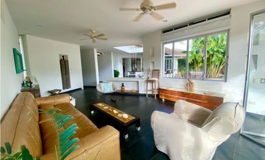 EN VENTA HERMOSA CASA EN CARTAGENA EN CONDOMINIO CON PLAYA PRIVADA