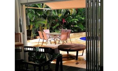 EN VENTA HERMOSA CASA EN CARTAGENA EN CONDOMINIO CON PLAYA PRIVADA
