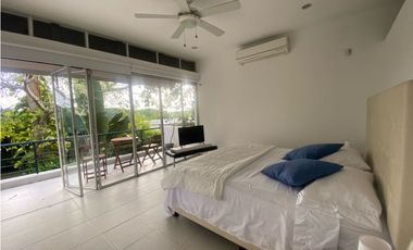 EN VENTA HERMOSA CASA EN CARTAGENA EN CONDOMINIO CON PLAYA PRIVADA