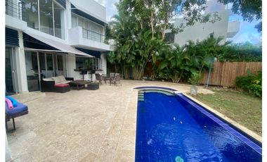 EN VENTA HERMOSA CASA EN CARTAGENA EN CONDOMINIO CON PLAYA PRIVADA