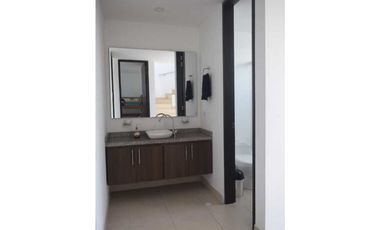 Casa Con Jacuzzi En La Mesa Cundi En Conjunto