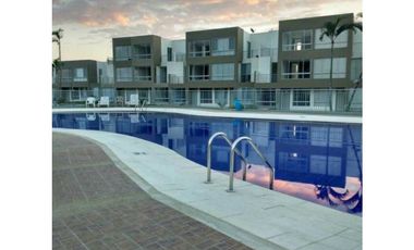 Casa Con Jacuzzi En La Mesa Cundi En Conjunto
