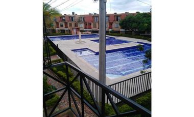 Casa Esquinera En Conjunto Urbano En La Mesa Cundi