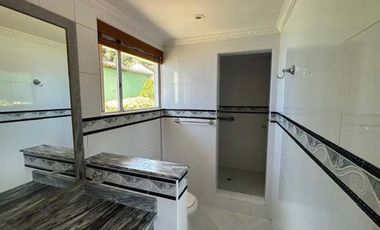 HERMOSA CASA QUINTA EN VENTA, LA MESA, CUNDINAMARCA