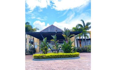 ARRIENDO HERMOSA CASA CONDOMINIO EN RESTREPO META