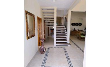 Venta Casa Campestre en Mejor Condominio de La Mesa
