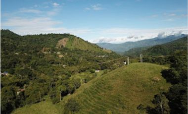 Casas Campestres en Tierra Caliente Cerca a Bogotá