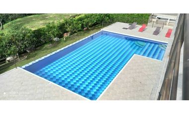 Quinta en Condominio Miralomas con piscina propia en La Mesa
