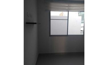 Casa en La Mesa condominio Hato Grande