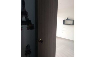 Casa en La Mesa condominio Hato Grande