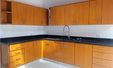 Casa en Arriendo San Lucas Medellín