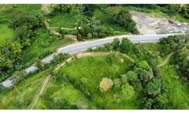 Finca 5 Fanegadas con Casa Nueva antes de La Mesa Cundi