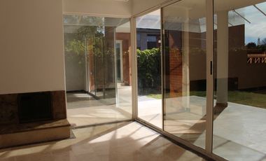 Casa en Arriendo Los Balsos Medellín