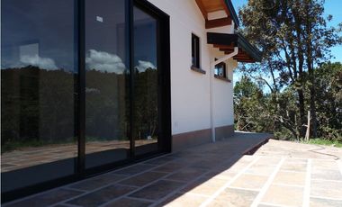 Casa en Arriendo en La Loma del Escobero
