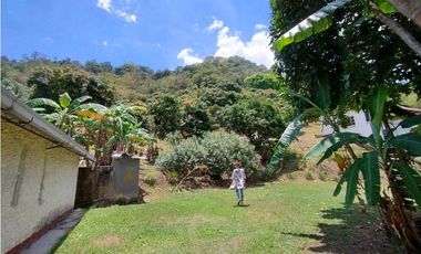 Venta de finca entre Quipile y La Mesa