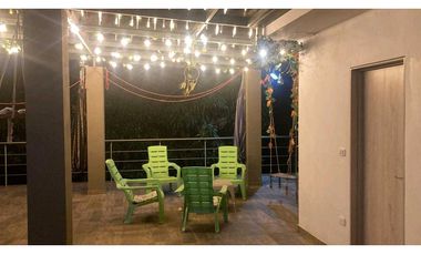 Venta Casa Campestre con piscina propia en La Mesa Cundi