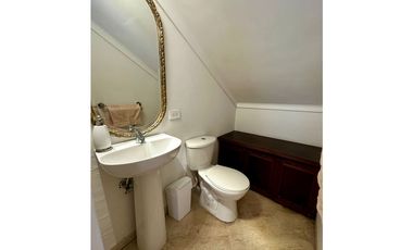 Casa en Arriendo La Calera Medellín
