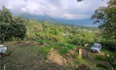 Lote con linda vista en Tena